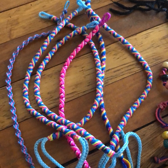 Colorful Bracelet Assortment - Picture 4 of 6